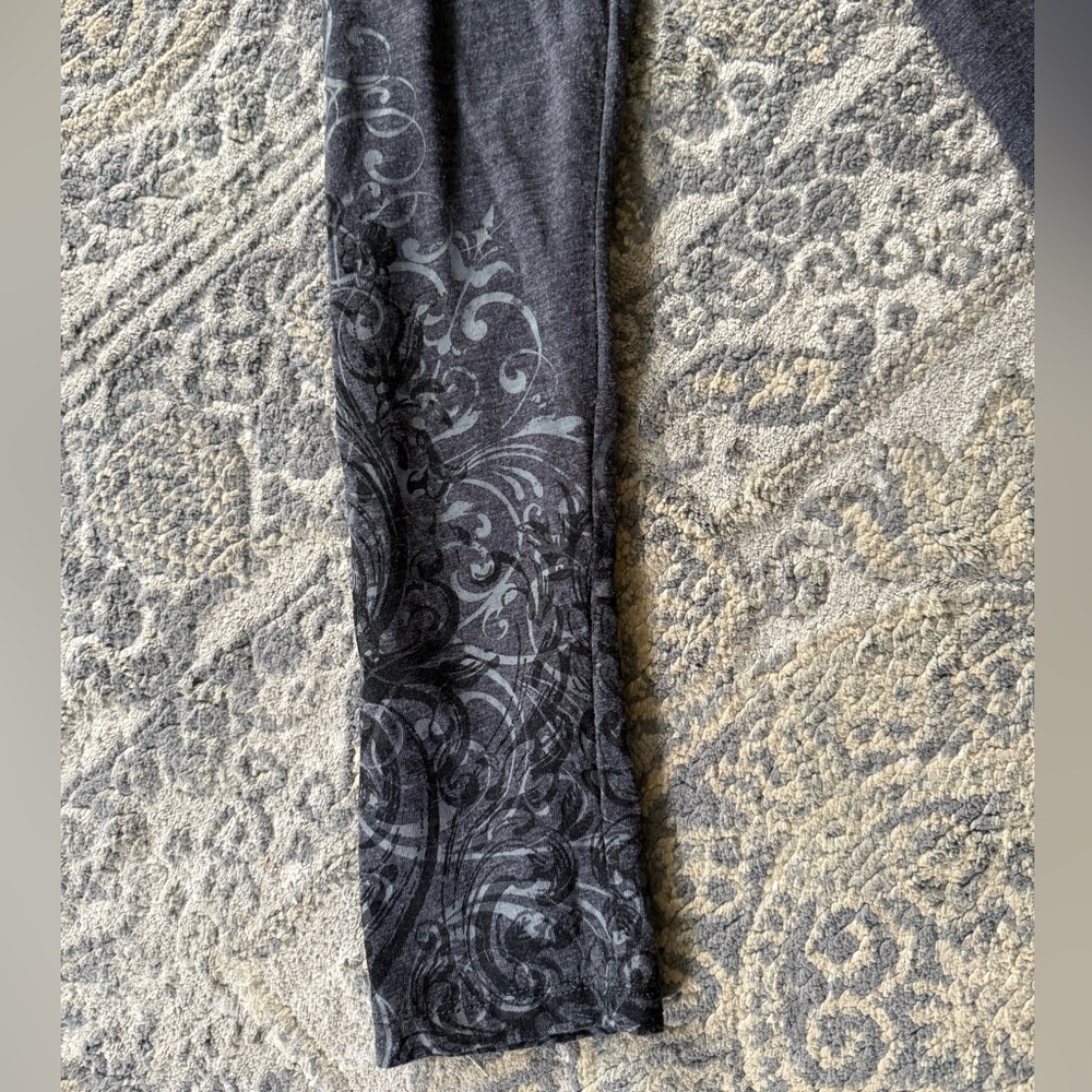 Maurices Charcoal Hooded Top - Picture 4 of 4